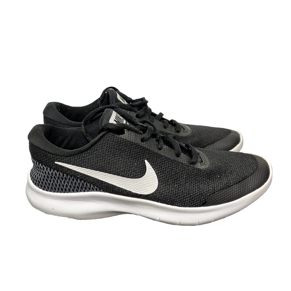 Nike Flex Experience Black and White Running Shoes Size 9